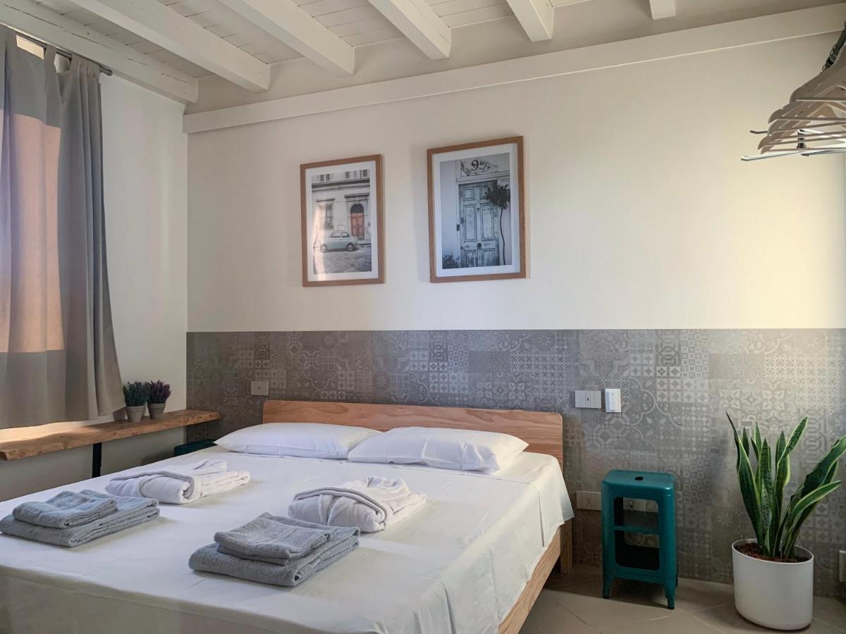 Charming Attic Apartment With Balcony & Swimming Pool ديسينسانو ديل غاردا المظهر الخارجي الصورة
